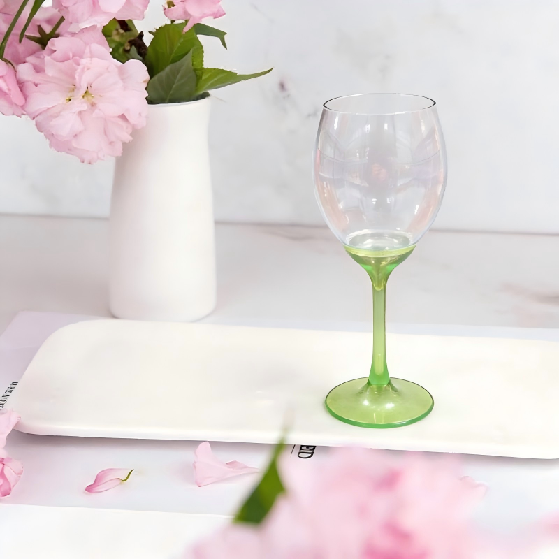 OEM detachable green stem wine glasses